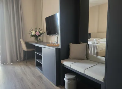 Cameră dublă Budget cu balcon — 6